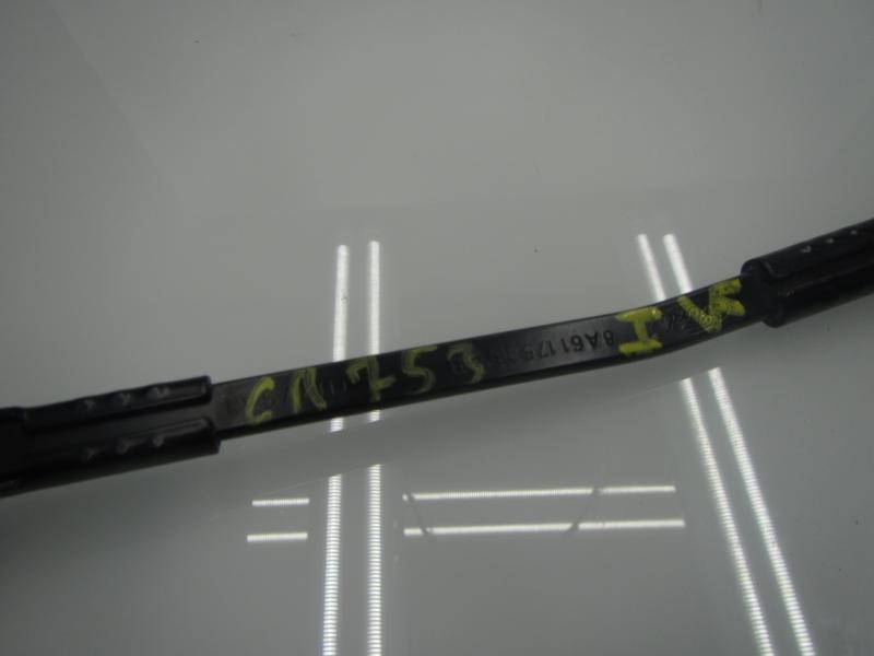 Recambio de brazo limpia delantero izquierdo para ford fiesta (cb1) trend referencia OEM IAM   