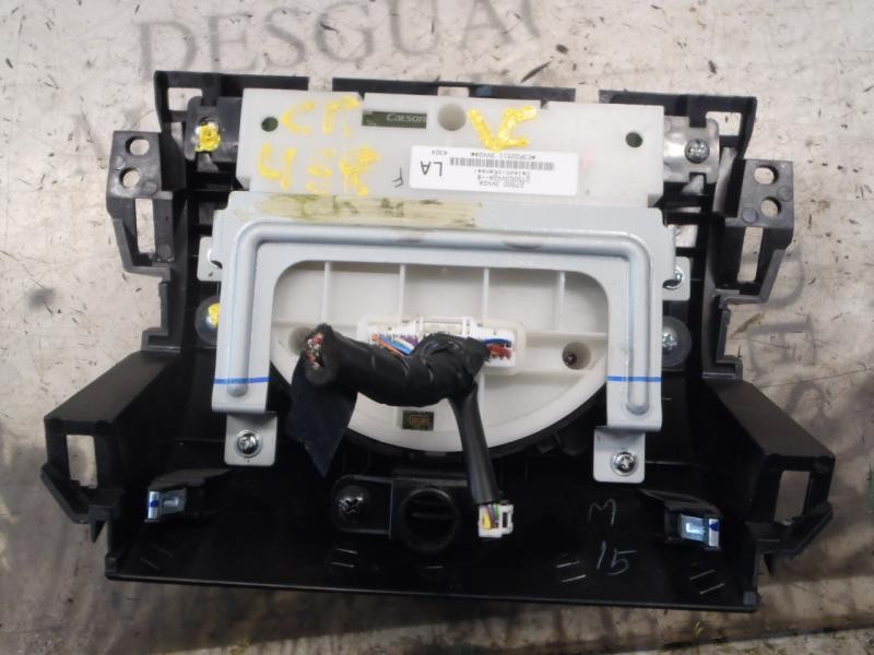 Recambio de mando climatizador para nissan note 1.2 cat referencia OEM IAM 275003VV0A  