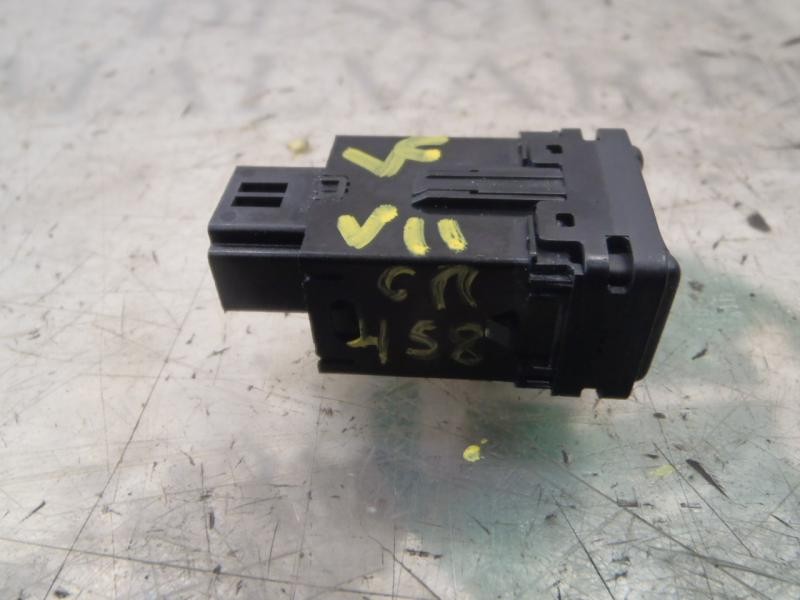 Recambio de modulo electronico para nissan note 1.2 cat referencia OEM IAM 252103VU0A  