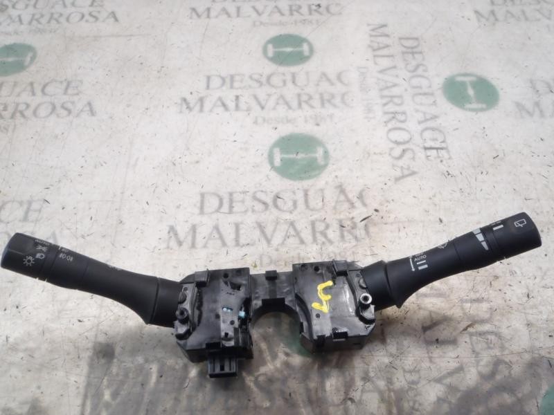 Recambio de mando luces para nissan note 1.2 cat referencia OEM IAM 255601KK0B  