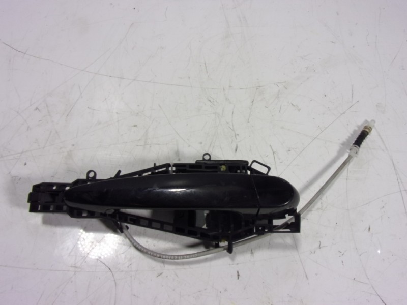 Recambio de maneta exterior delantera derecha para bmw serie 1 lim. (f20) 2.0 turbodiesel referencia OEM IAM 51217207562  