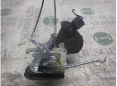 Recambio de cerradura puerta trasera derecha para toyota rav 4 (a2) 2.0 d-4d executive 4x4 (2003) referencia OEM IAM    2