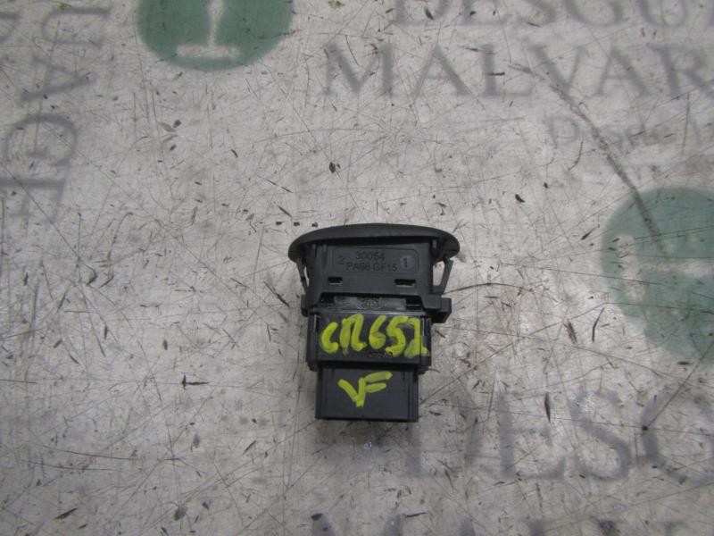 Recambio de mando elevalunas delantero derecho para citroën c3 1.4 hdi cool referencia OEM IAM   