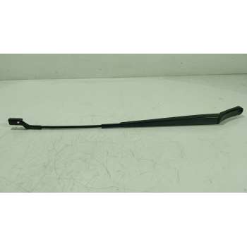 BRAZO LIMPIA DELANTERO DERECHO 2K8955410 
