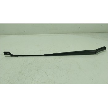 BRAZO LIMPIA DELANTERO DERECHO 2K8955410 