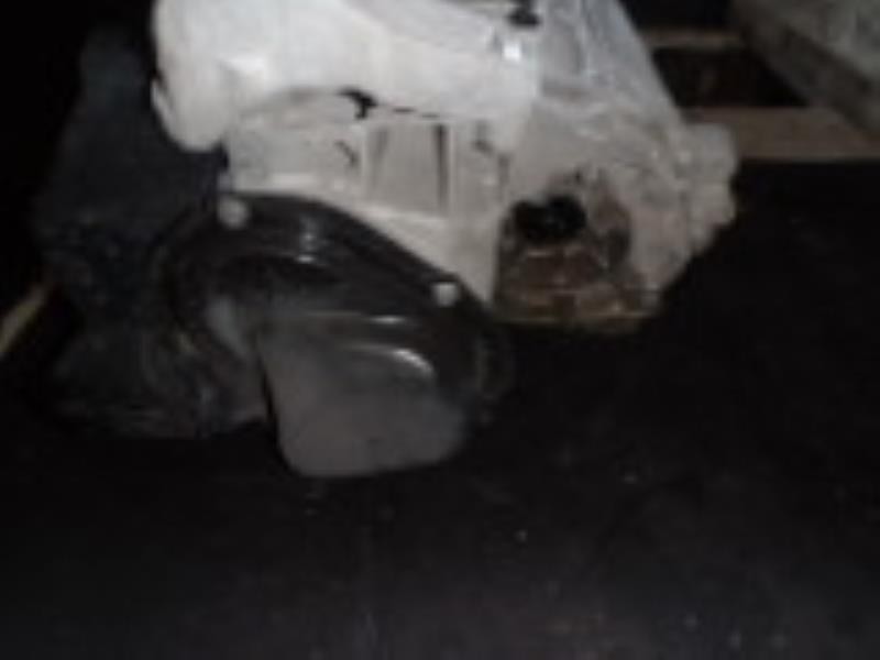 Recambio de caja cambios para ford fiesta (cb1) trend referencia OEM IAM  1844985 