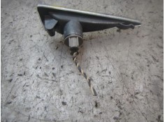 Recambio de piloto lateral derecho para renault megane ii berlina 3p confort dynamique referencia OEM IAM    2