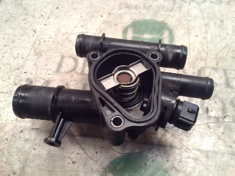 Recambio de termostato para renault megane ii berlina 3p extreme referencia OEM IAM   