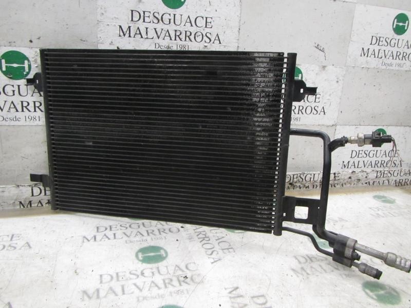 Recambio de condensador aire acondicionado para audi a4 berlina (b5) 2.5 tdi referencia OEM IAM 8D0260403G  