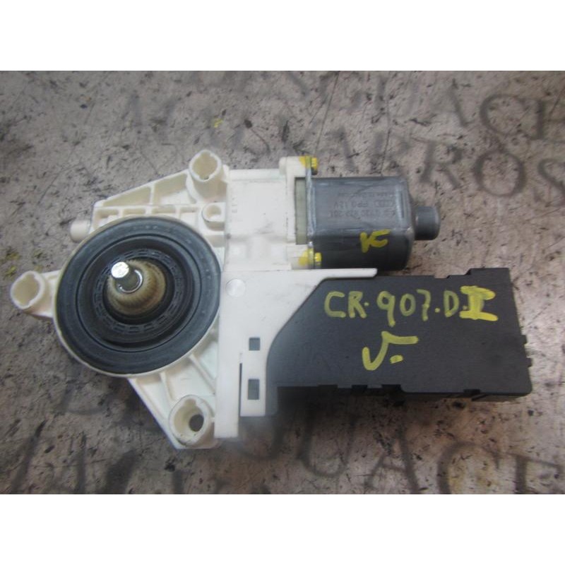 Recambio de motor elevalunas delantero izquierdo para peugeot 407 sw 2.0 16v hdi fap referencia OEM IAM   