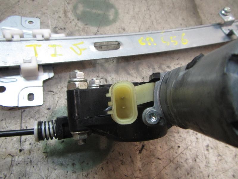 Recambio de elevalunas trasero izquierdo para kia rio 1.6 emotion referencia OEM IAM 834011G010  