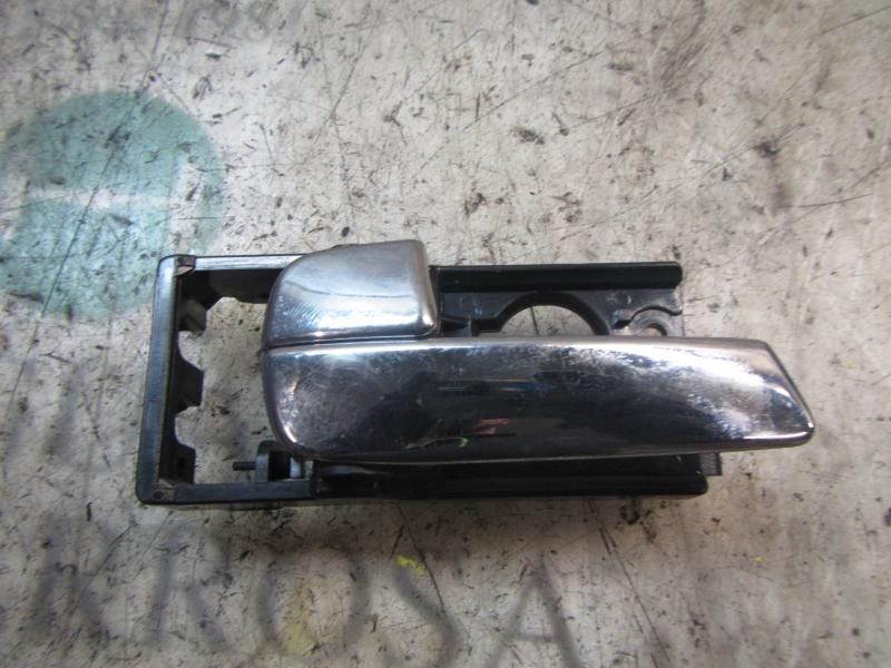 Recambio de maneta interior delantera izquierda para kia rio 1.6 emotion referencia OEM IAM 826101G010  