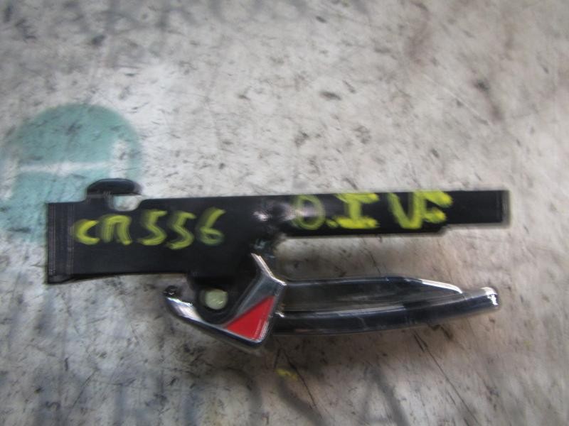 Recambio de maneta interior delantera izquierda para kia rio 1.6 emotion referencia OEM IAM 826101G010  