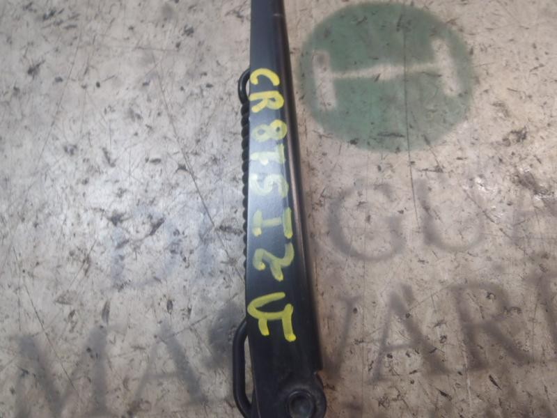 Recambio de brazo limpia delantero izquierdo para fiat punto (199) 1.2 cat referencia OEM IAM 51701422  