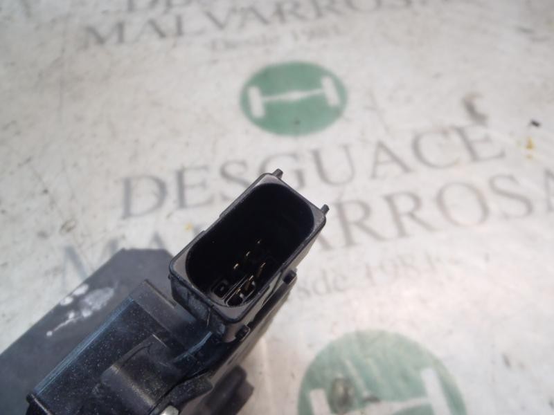 Recambio de cerradura puerta delantera derecha para fiat punto (199) 1.2 cat referencia OEM IAM 52065095  