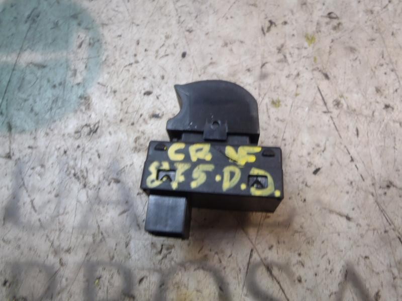 Recambio de mando elevalunas delantero derecho para fiat punto (199) 1.2 cat referencia OEM IAM 735500049  
