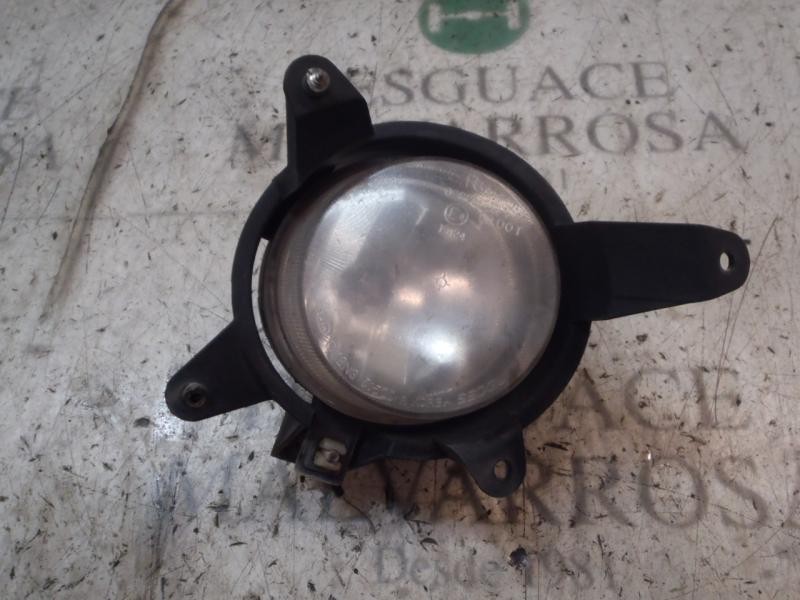 Recambio de faro antiniebla derecho para kia carnival ii 2.9 cdri ex referencia OEM IAM   