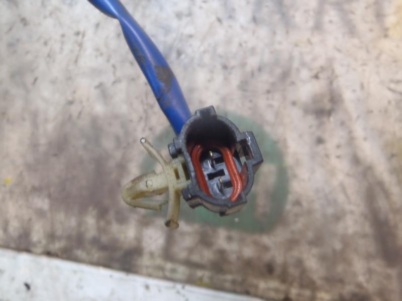 Recambio de cerradura puerta delantera derecha para kia carnival ii 2.9 cdri ex referencia OEM IAM   