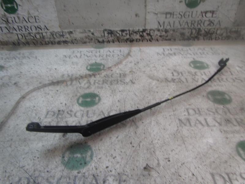 Recambio de brazo limpia delantero derecho para fiat bravo (198) 1.9 dynamic multijet referencia OEM IAM 51757529  