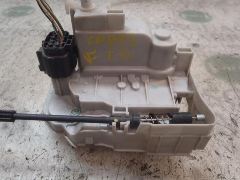 Recambio de cerradura puerta trasera derecha para fiat bravo (198) 1.9 dynamic multijet referencia OEM IAM 51902607  