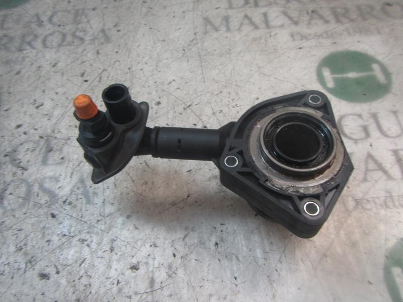 Recambio de bombin embrague para ford transit connect 1.6 tdci cat referencia OEM IAM 1590999  