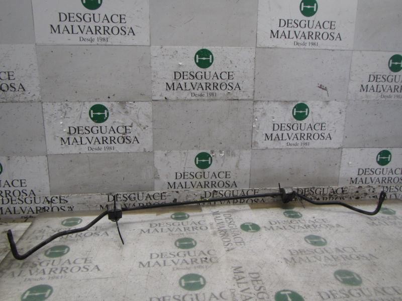 Recambio de barra estabilizadora trasera para bmw serie 1 berlina (e81/e87) 118d referencia OEM IAM 33556764425  