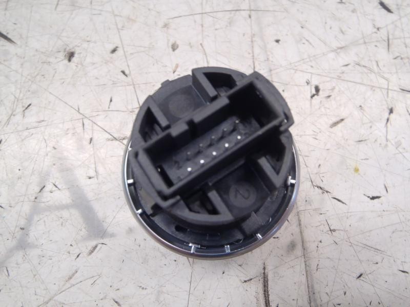 Recambio de modulo electronico para bmw serie 1 berlina (e81/e87) 118d referencia OEM IAM 61316949499 694949907 