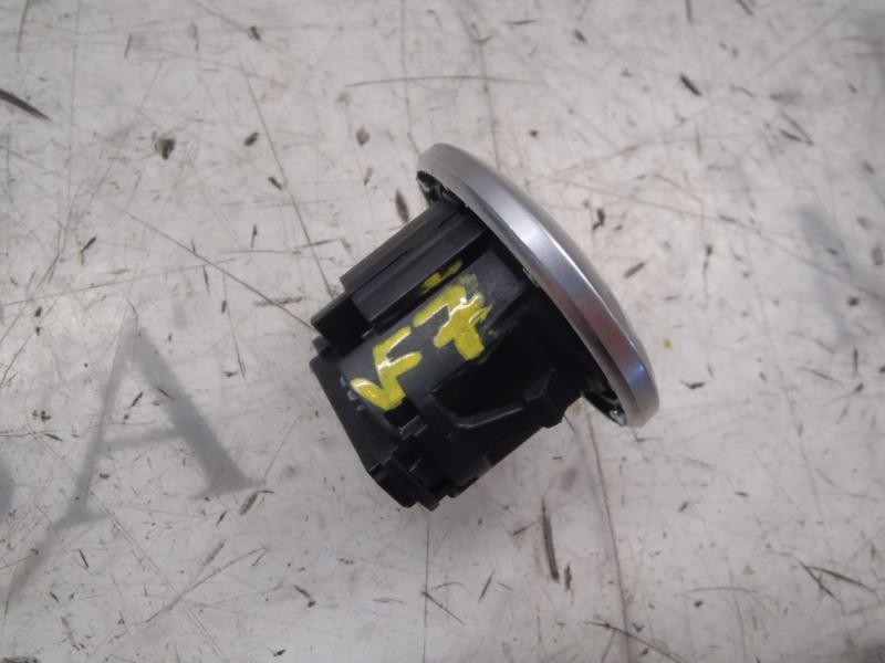 Recambio de modulo electronico para bmw serie 1 berlina (e81/e87) 118d referencia OEM IAM 61316949499 694949907 