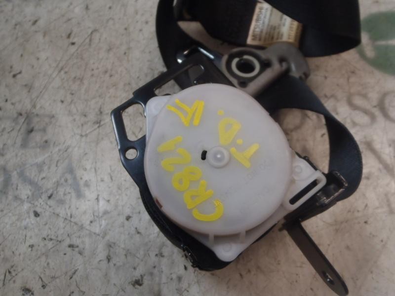 Recambio de cinturon seguridad trasero derecho para mitsubishi l 200 (ka0/kb0) cabina doble invite 4x4 referencia OEM IAM   