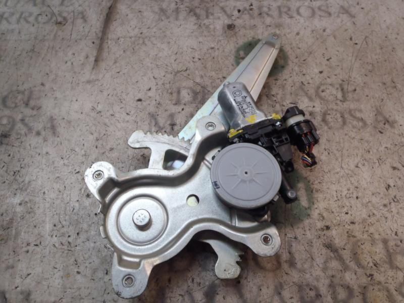 Recambio de elevalunas trasero derecho para mitsubishi l 200 (ka0/kb0) cabina doble invite 4x4 referencia OEM IAM   