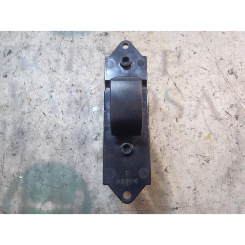 Recambio de mando elevalunas trasero izquierdo para mitsubishi l 200 (ka0/kb0) cabina doble invite 4x4 referencia OEM IAM   
