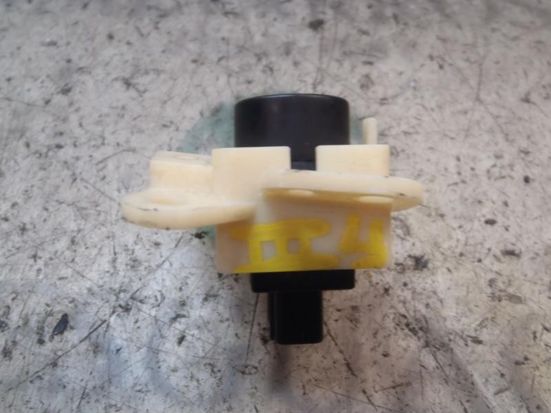 Recambio de modulo electronico para mitsubishi l 200 (ka0/kb0) cabina doble invite 4x4 referencia OEM IAM   