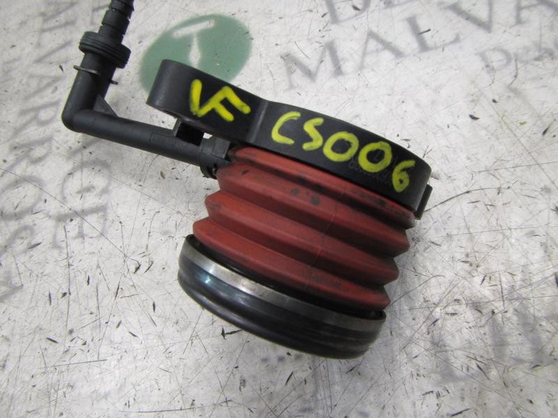 Recambio de bombin embrague para dacia lodgy 1.5 dci diesel fap cat referencia OEM IAM 302183031R  