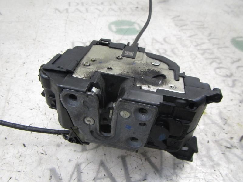 Recambio de cerradura puerta trasera izquierda para renault scenic iii 1.5 dci diesel referencia OEM IAM 825030032R  