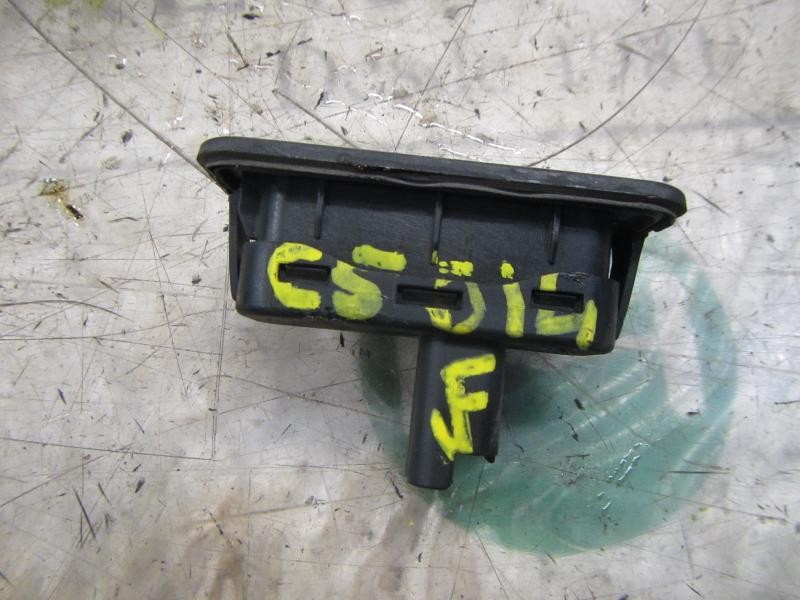 Recambio de maneta porton para renault scenic iii 1.5 dci diesel referencia OEM IAM 8200076256  