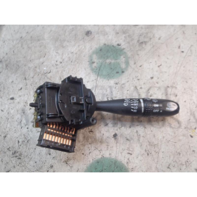 Recambio de mando limpia para kia picanto 1.1 crdi active referencia OEM IAM 934201C130  