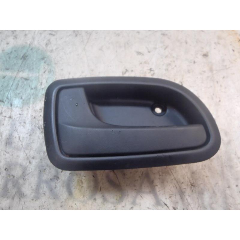 Recambio de maneta interior trasera izquierda para kia picanto 1.1 crdi active referencia OEM IAM 8261007000EQ  