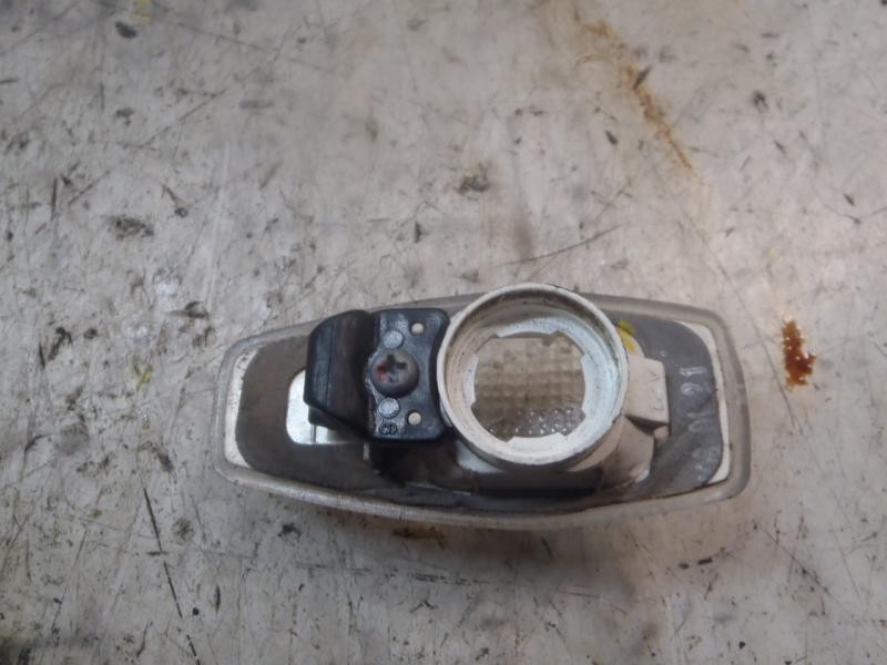 Recambio de piloto lateral izquierdo para kia picanto 1.1 crdi active referencia OEM IAM 9230325500  