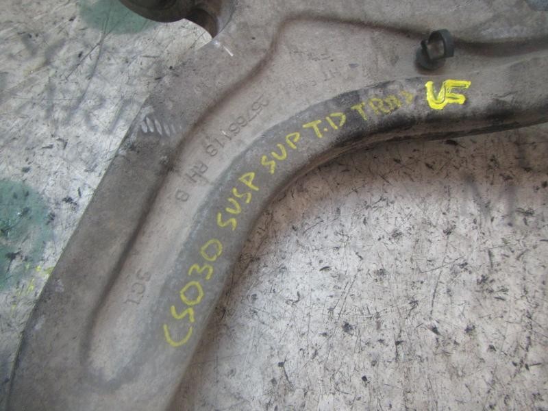 Recambio de brazo suspension superior trasero derecho para cadillac srx v6 elegance referencia OEM IAM 15267620  