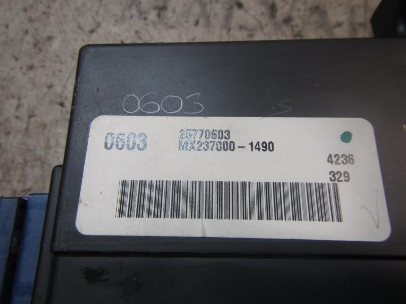 Recambio de mando climatizador para cadillac srx v6 elegance referencia OEM IAM 15233494 25770603 MX2370001490