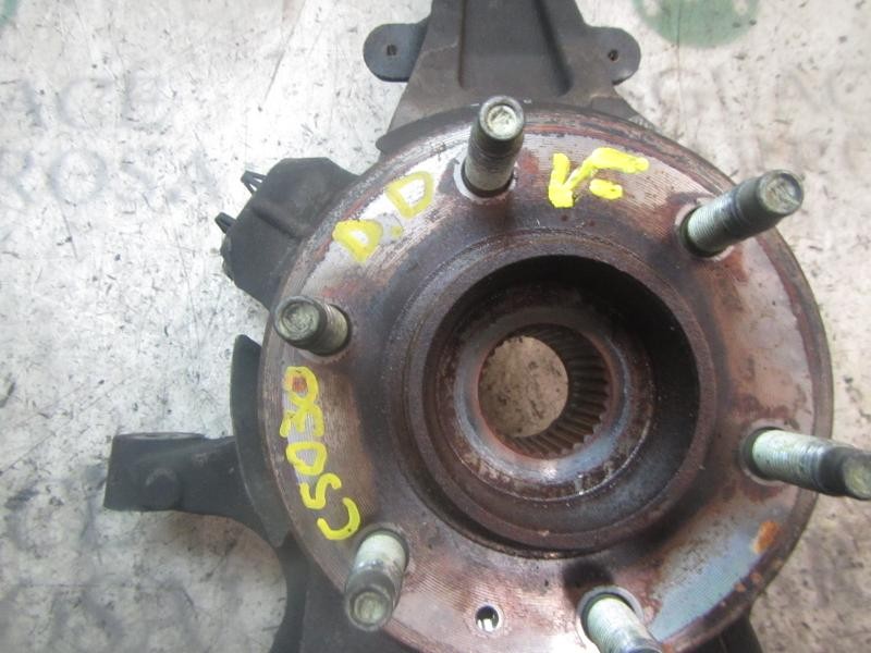 Recambio de mangueta delantera derecha para cadillac srx v6 elegance referencia OEM IAM 25998394  