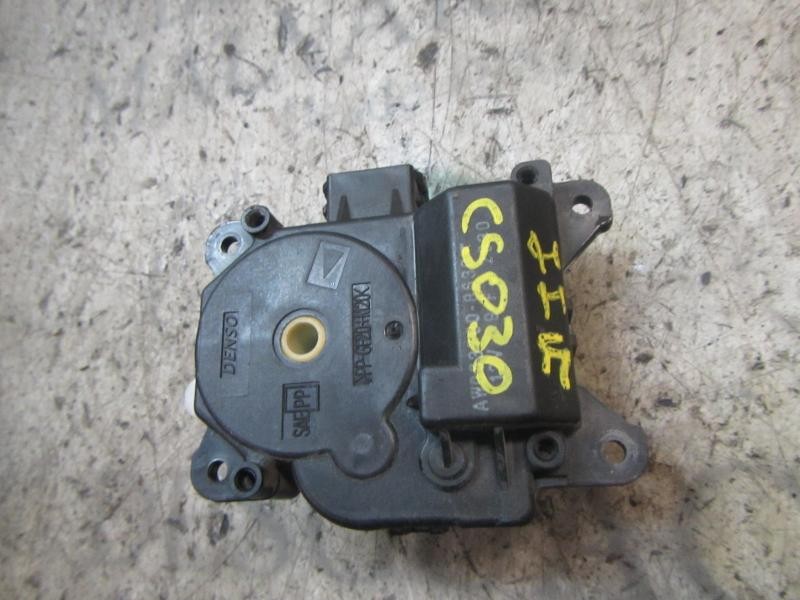 Recambio de motor apertura trampillas climatizador para cadillac srx v6 elegance referencia OEM IAM   