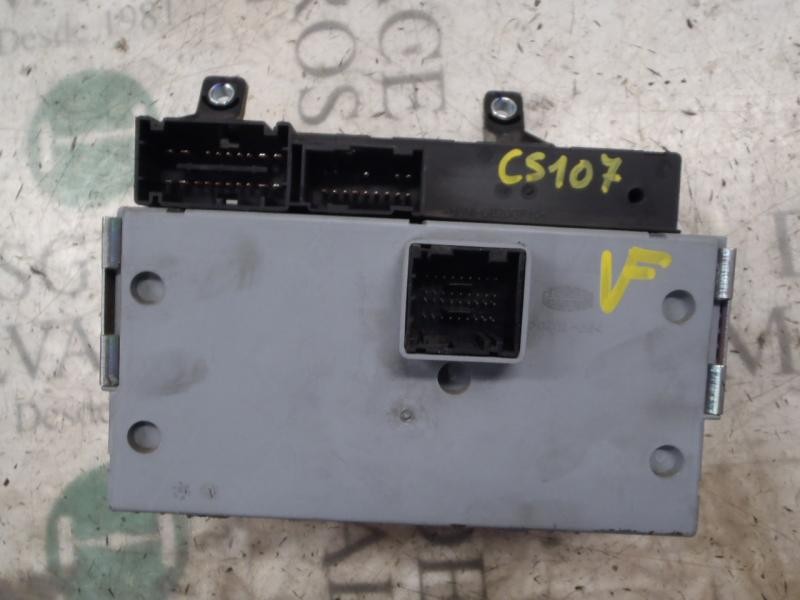 Recambio de caja reles / fusibles para fiat linea (110) activa (110.0/111.0) referencia OEM IAM 51889217 51825658 