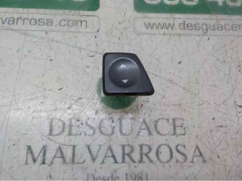 Recambio de mando elevalunas delantero derecho para fiat nuova 500 (150) 1.3 16v jtd cat referencia OEM IAM 735450602  