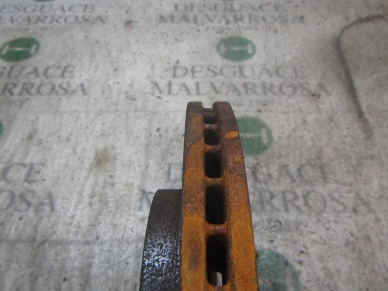 Recambio de disco freno delantero para ford fiesta (ccn) trend referencia OEM IAM 1679853  