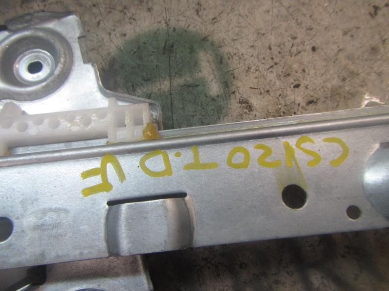 Recambio de elevalunas trasero derecho para ford fiesta (ccn) trend referencia OEM IAM 2041210  