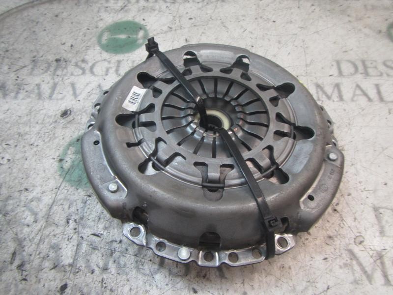 Recambio de kit embrague para ford fiesta (ccn) trend referencia OEM IAM 2115219  