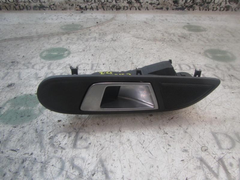 Recambio de maneta interior delantera izquierda para ford fiesta (ccn) trend referencia OEM IAM 2146028  
