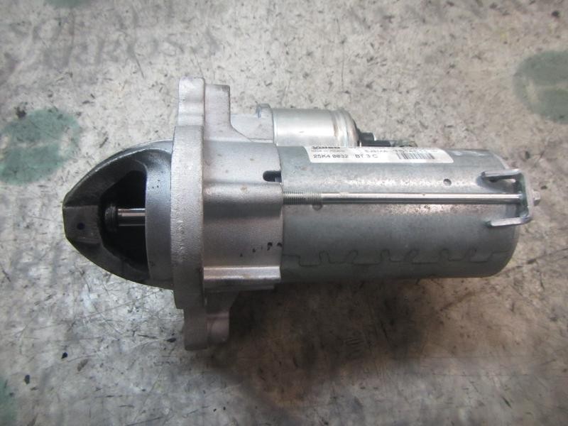 Recambio de motor arranque para ford fiesta (ccn) trend referencia OEM IAM 1734633 8V2111000AE 