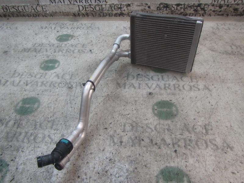 Recambio de radiador calefaccion / aire acondicionado para ford fiesta (ccn) trend referencia OEM IAM 1743436  